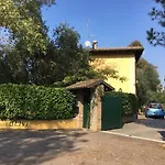 Borgo Degli Ulivi *