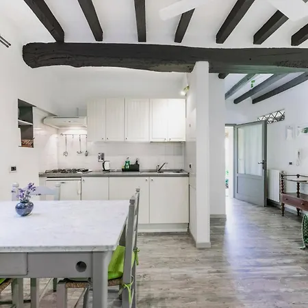 公寓 Borgo Degli Ulivi 克雷斯佩拉诺