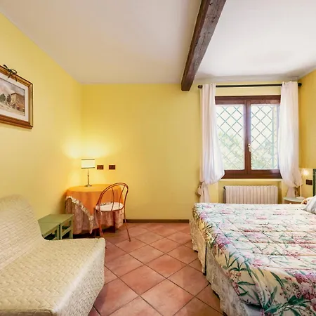 Borgo Degli Ulivi *